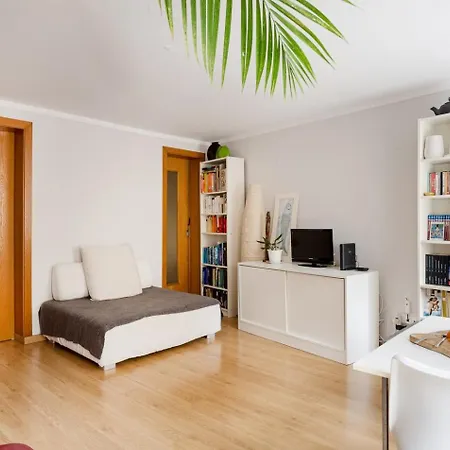 Alfama 2br Near Se & Terreiro Do Paco *