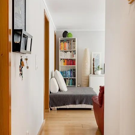 Apartment Alfama 2br Near Se & Terreiro Do Paco *