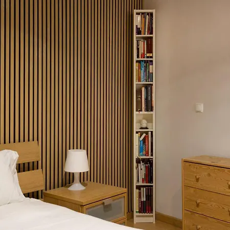 Alfama 2br Near Se & Terreiro Do Paco Lisbon