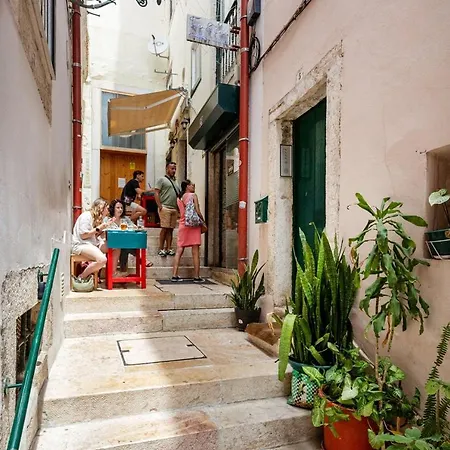 Alfama 2br Near Se & Terreiro Do Paco Lisbon